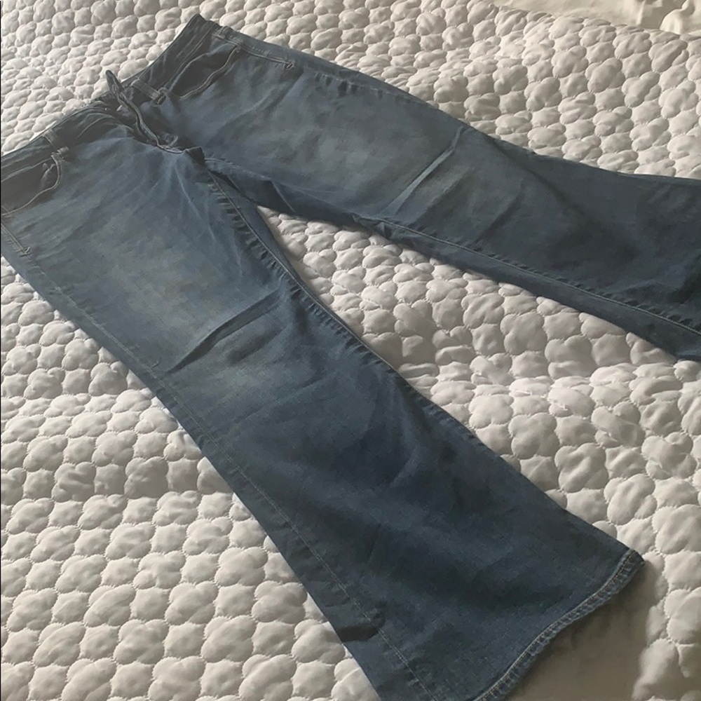 American Eagle Skinny Kick jeans size 12 short